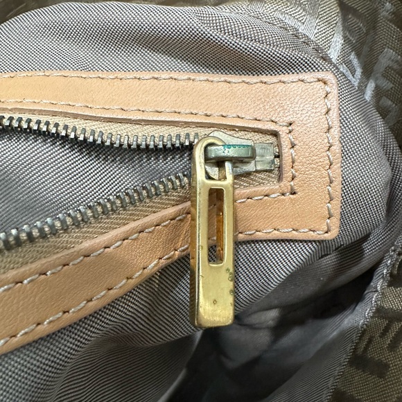 Vintage Fendi Zucca FF Canvas Tote | Made in Italy - Picture 13 of 14